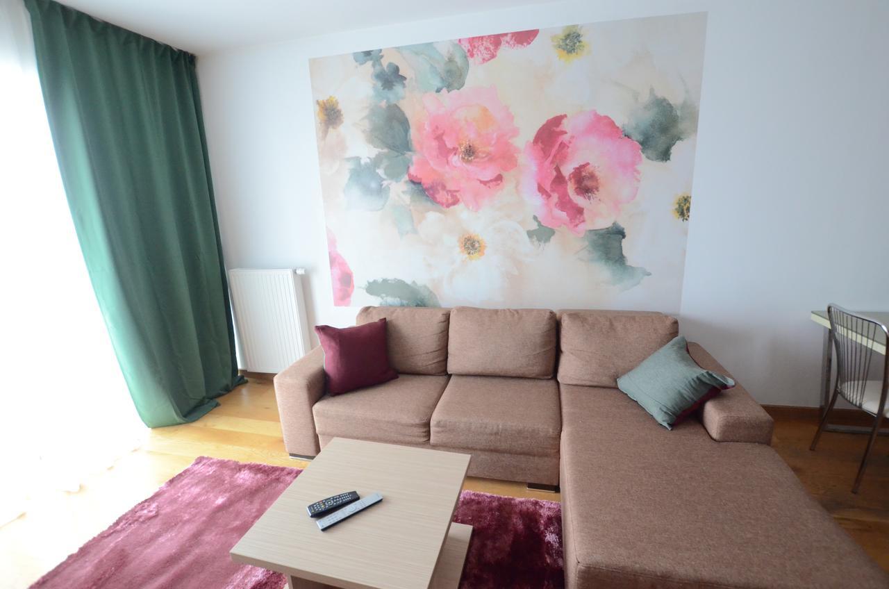 Upground Residence Apartments Bucareste Quarto foto